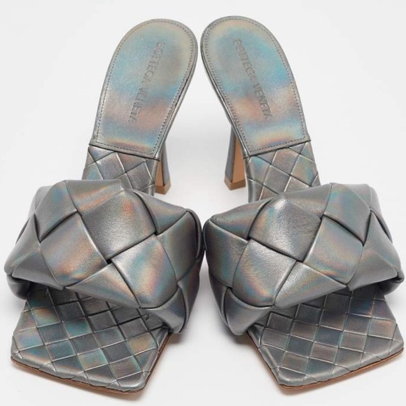 Bottega Veneta - Picture 2 of 7